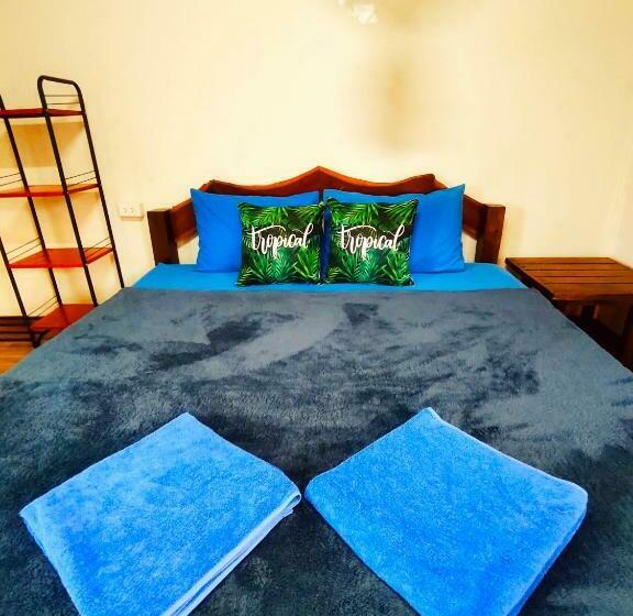 بنسيون Long Beach Simple House