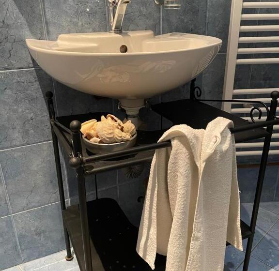 بنسيون Penzion Pod Hradbami