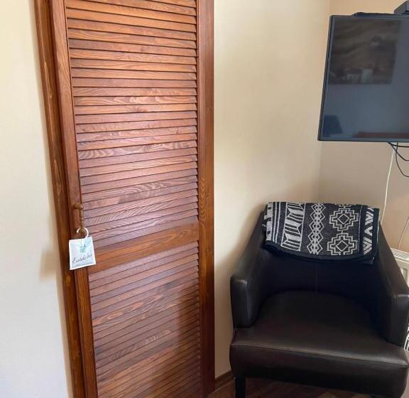 بنسيون Penzion Pod Hradbami