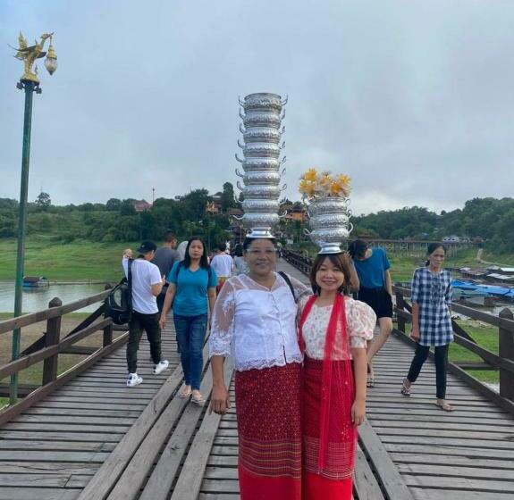 膳宿费 Promphet House