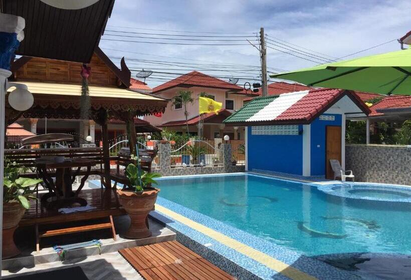 Пансион Waruneevilla