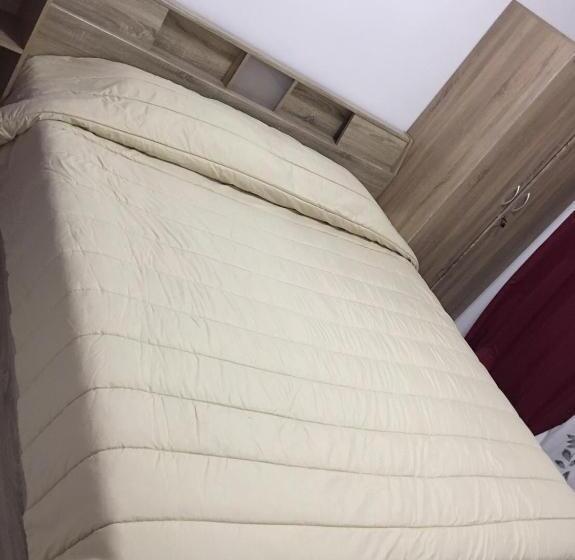 Пансион Waruneevilla