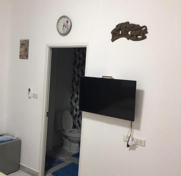 Пансион Waruneevilla