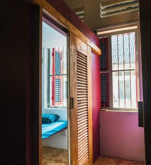 Pomme Hostel Restaurant & Bar   Private Sleeping Cabins