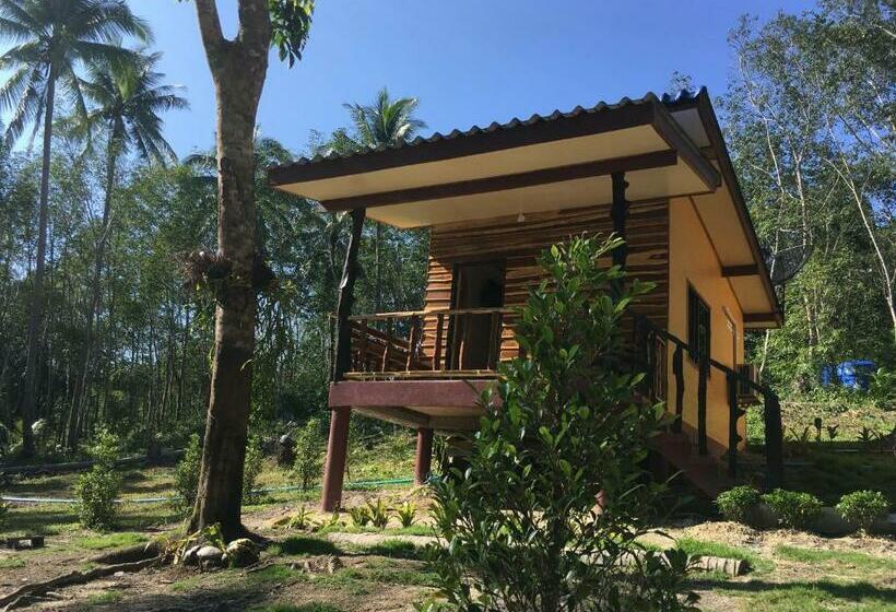 אתר נופש Baan Panseng Bungalow