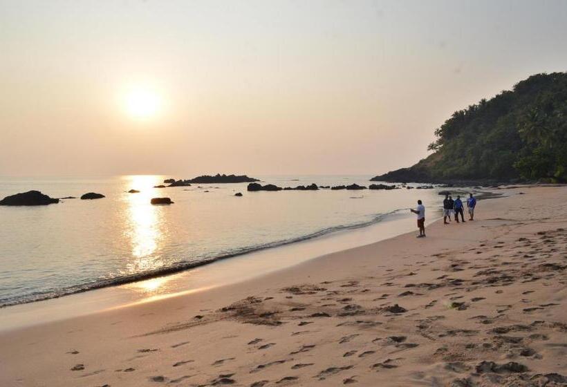 منتجع Cola Beach Sunset Bay