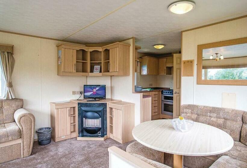 Курорт Woodland Vale Holiday Park