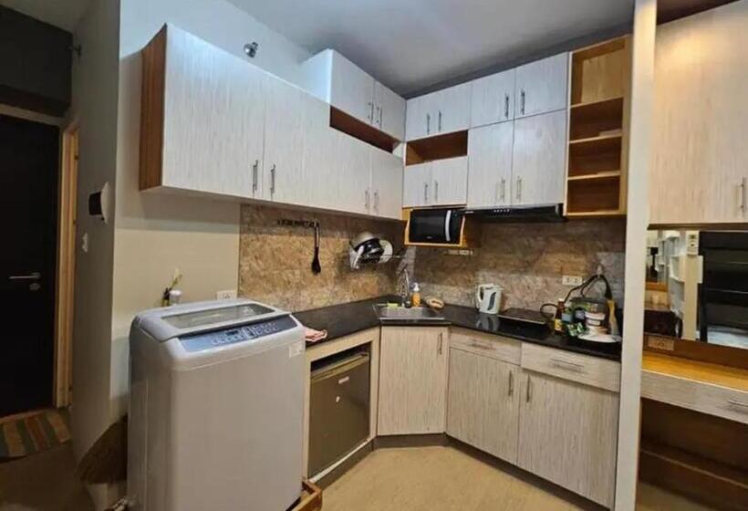 Rs Staycation Centrio Towers