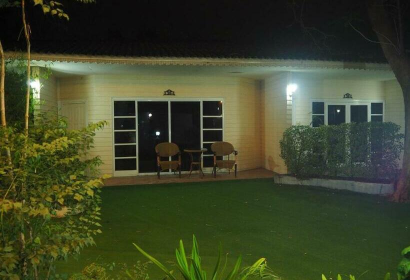 The Hotel Nakhonsawan