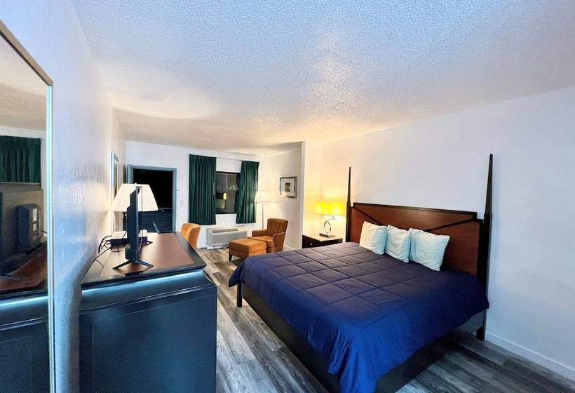 Общежитие Bayou Inn & Suites