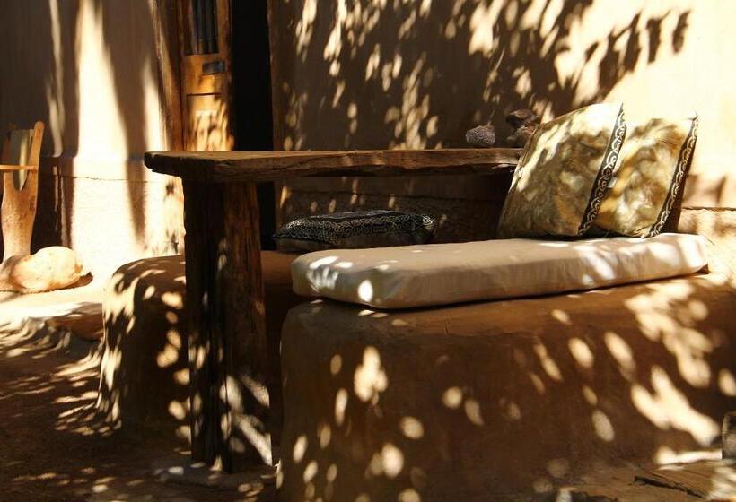 فندق صغير Cabaña Hostal Ema