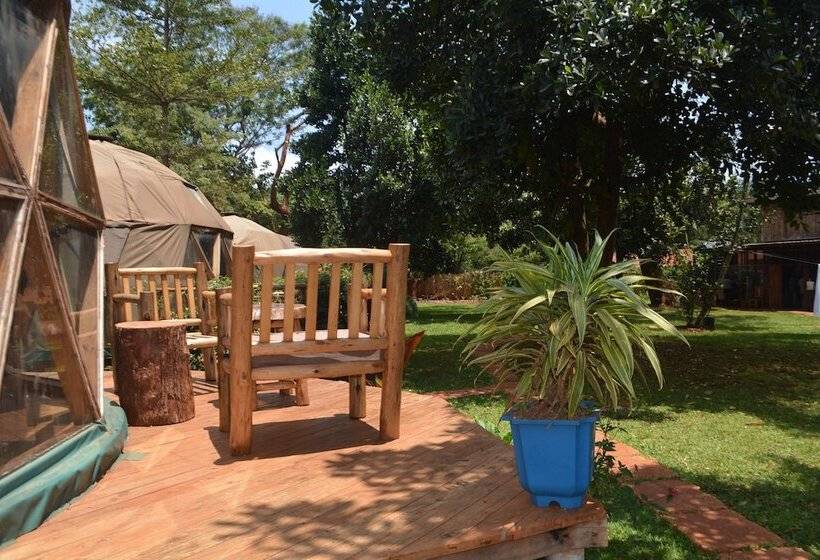 هاستل Jinja Backpackers