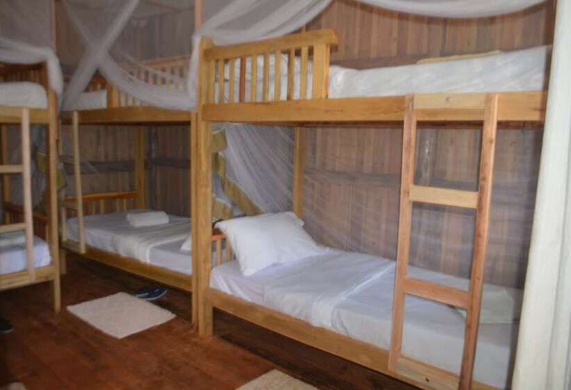 هاستل Jinja Backpackers