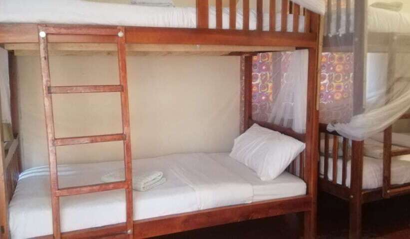 هاستل Jinja Backpackers
