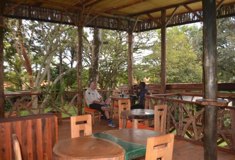 هاستل Jinja Backpackers