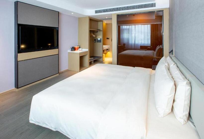 Atour Hotel Lhasa City Government