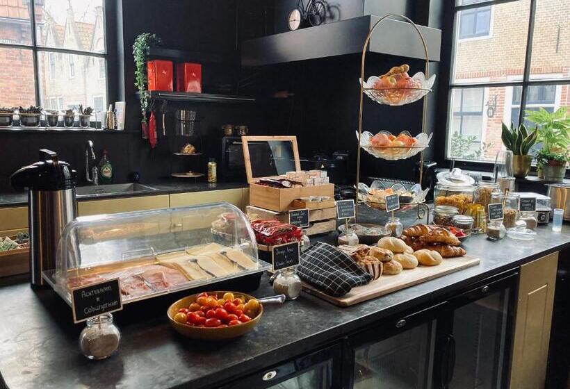 B&b With Or Without De Schuur