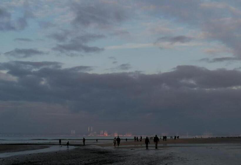 住宿加早餐  La Chambre Du 21