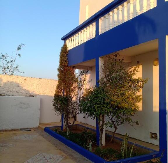 تختخواب و صبحانه Nour Mogador