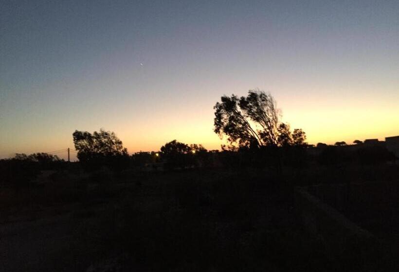 تختخواب و صبحانه Nour Mogador