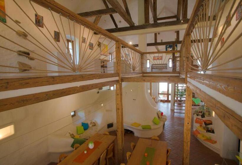 민박 Pension Slunečná