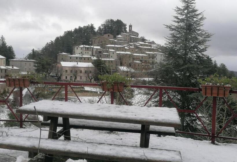 فندق Agriturismo Poggio Alla Luna