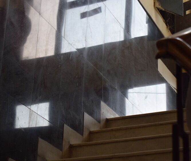 Hotel Ashoka Continental