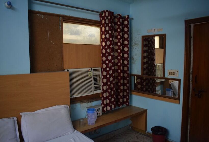 Hotel Ashoka Continental