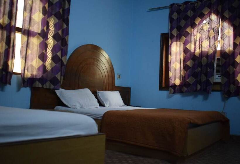 Hotel Ashoka Continental