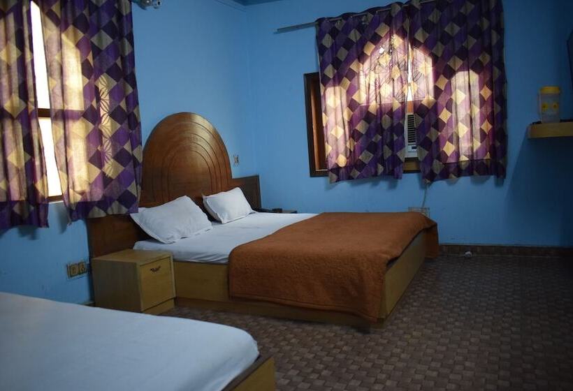 Hotel Ashoka Continental