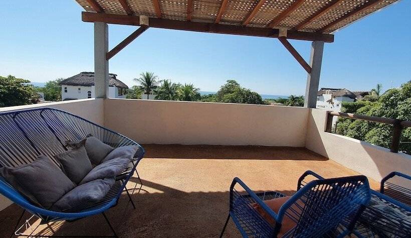 هتل Carri Surf Studio