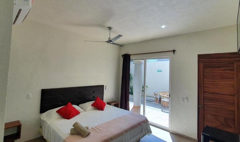 هتل Carri Surf Studio