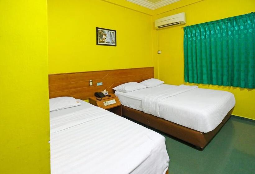 ホテル Collection O 91760 Sangrila