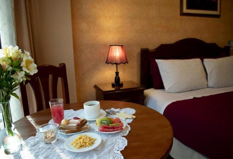 هتل Diamante Azul