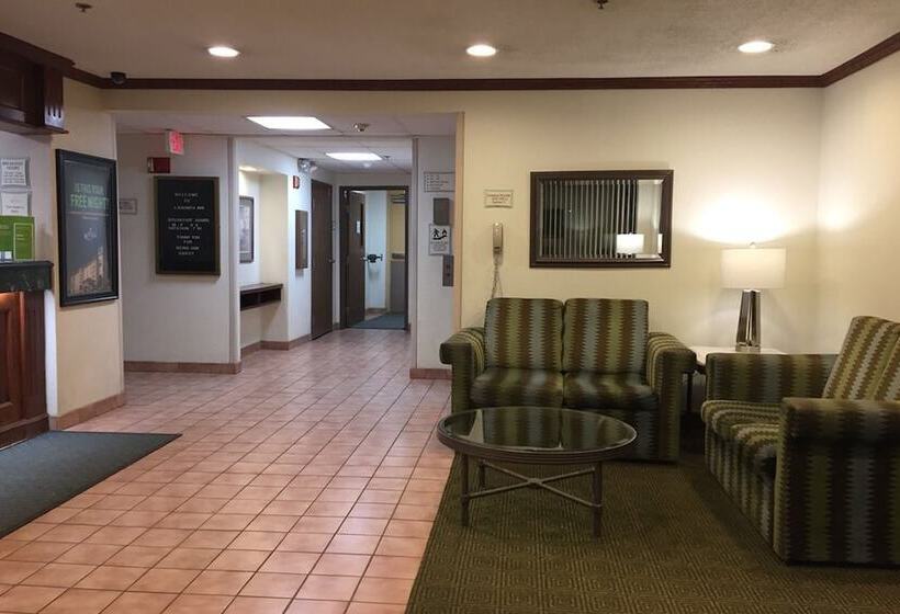 فندق Norwood Inn & Suites Indianapolis