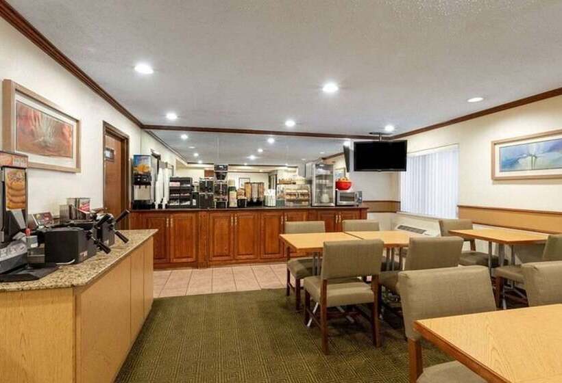 فندق Norwood Inn & Suites Indianapolis