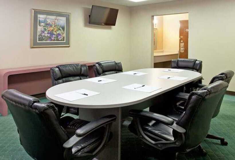 فندق Norwood Inn & Suites Indianapolis