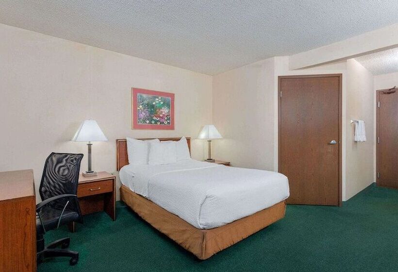 فندق Norwood Inn & Suites Indianapolis