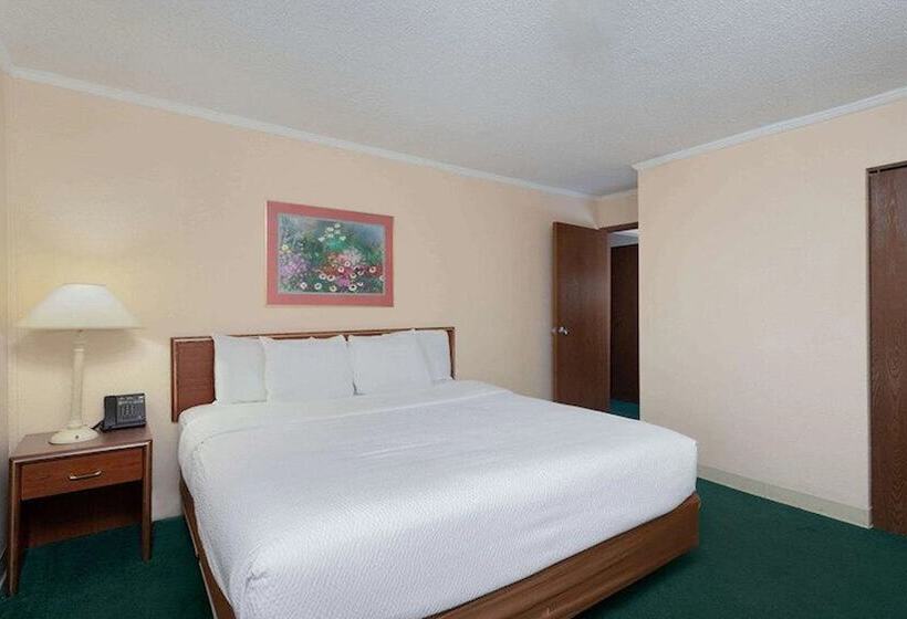 فندق Norwood Inn & Suites Indianapolis