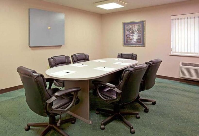 فندق Norwood Inn & Suites Indianapolis