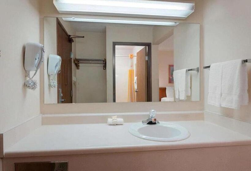 فندق Norwood Inn & Suites Indianapolis