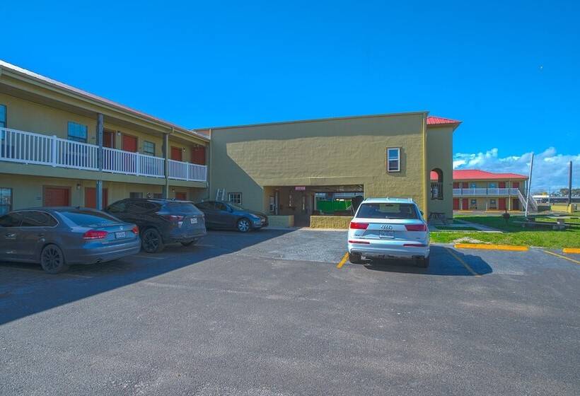 호텔 Days Inn By Wyndham Aransas Pass