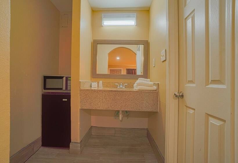 호텔 Days Inn By Wyndham Aransas Pass