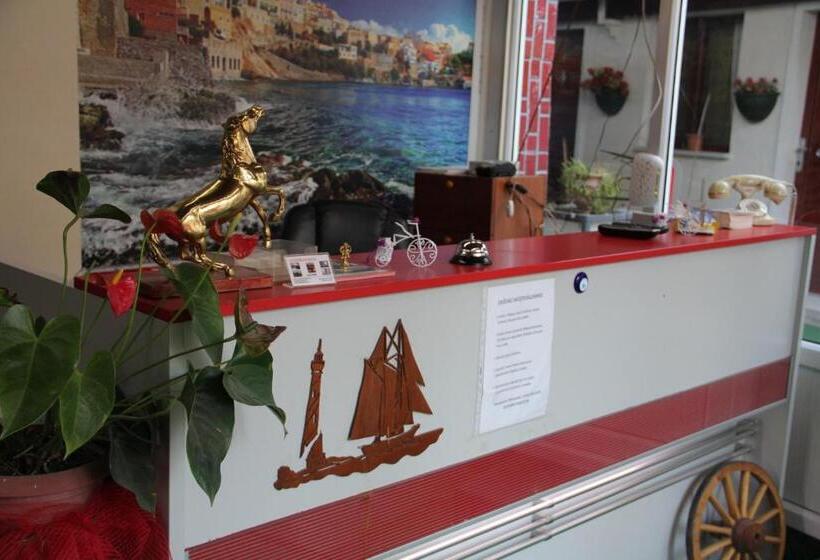 ホテル Ozdemir Pansiyon