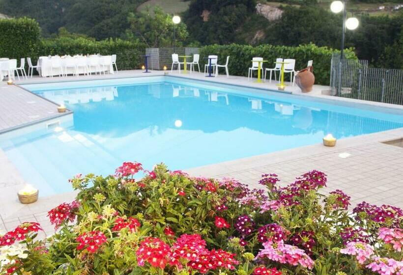 ホテル Ristorante Tre Lanterne & Spa