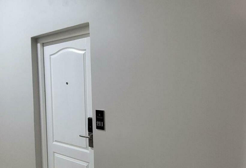 호텔 Shalimar Gardens