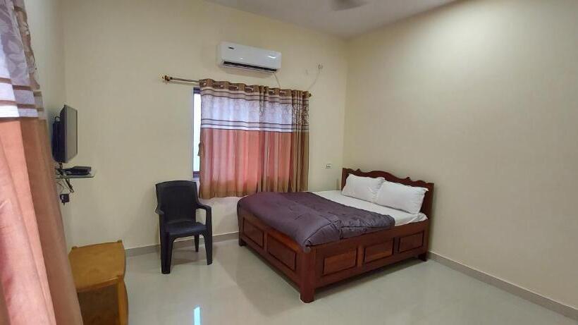 فندق Sneha Farm House