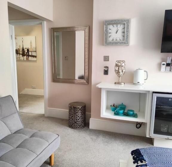 Отель St Johns Boutique