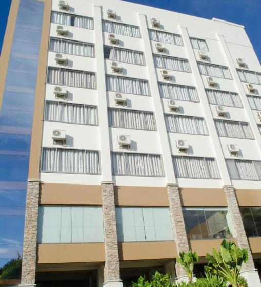 هتل Tavern Surigao