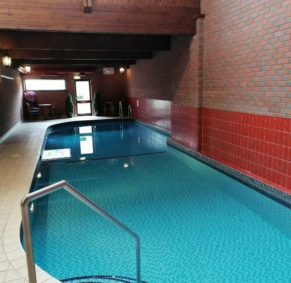 فندق The Royal Lion